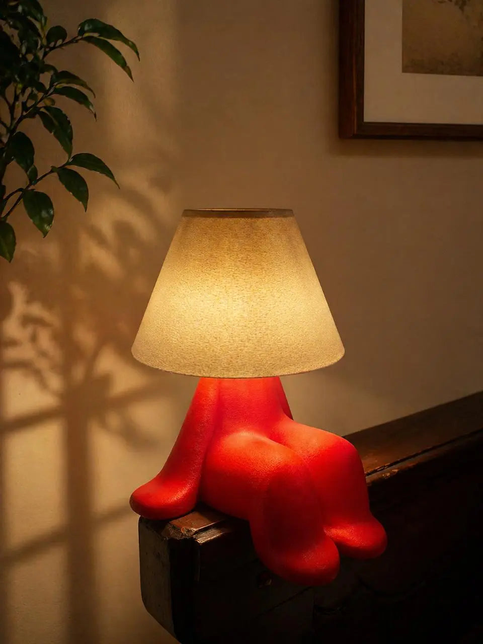 Modern Abstract Sitting Figure Table Lamp hikariliving